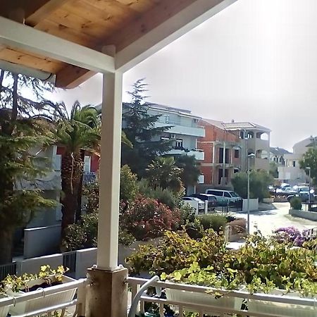 Apartment Gotovina Biograd Na Moru Bagian luar foto