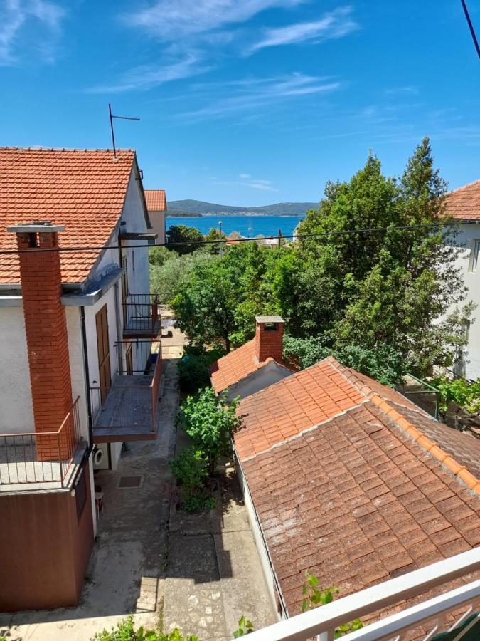 Apartment Gotovina Biograd Na Moru Bagian luar foto