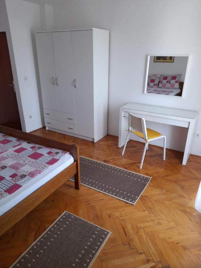 Apartment Gotovina Biograd Na Moru Bagian luar foto
