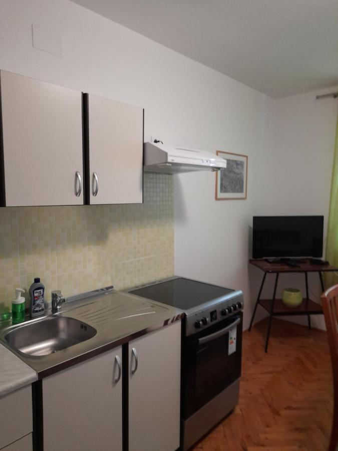 Apartment Gotovina Biograd Na Moru Bagian luar foto