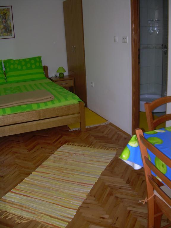 Apartment Gotovina Biograd Na Moru Bagian luar foto