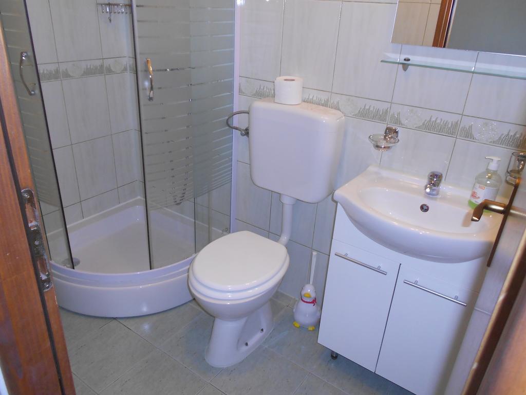 Apartment Gotovina Biograd Na Moru Bagian luar foto