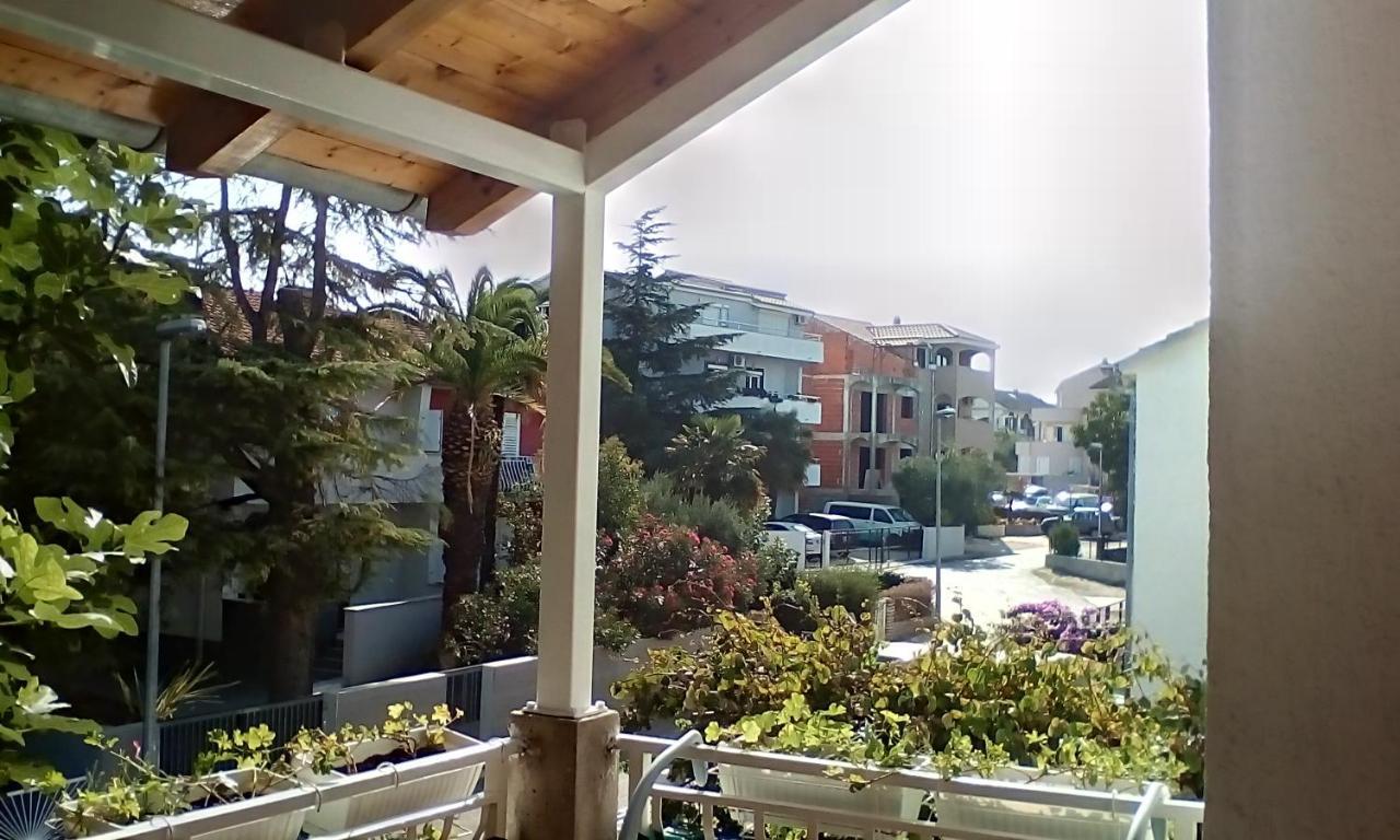 Apartment Gotovina Biograd Na Moru Bagian luar foto